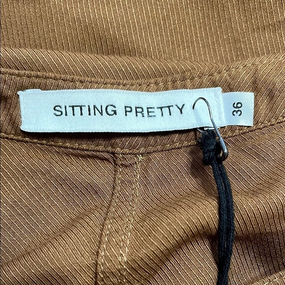 Sitting Pretty Mai Round Neck Frill Blouse South African Boutique Sleeveless Top - Picture 3 of 12